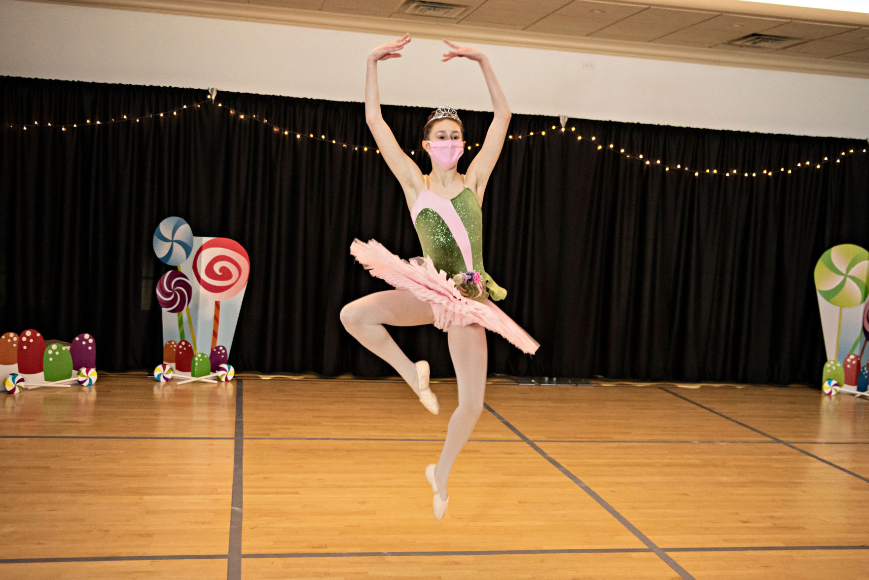 122420_nws_nutcracker